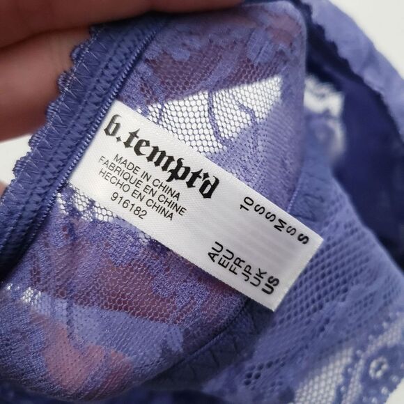 Nordstrom B. Tempted Dark Periwinkle Lace Bandeau Strapless Bra - Picture 4 of 4